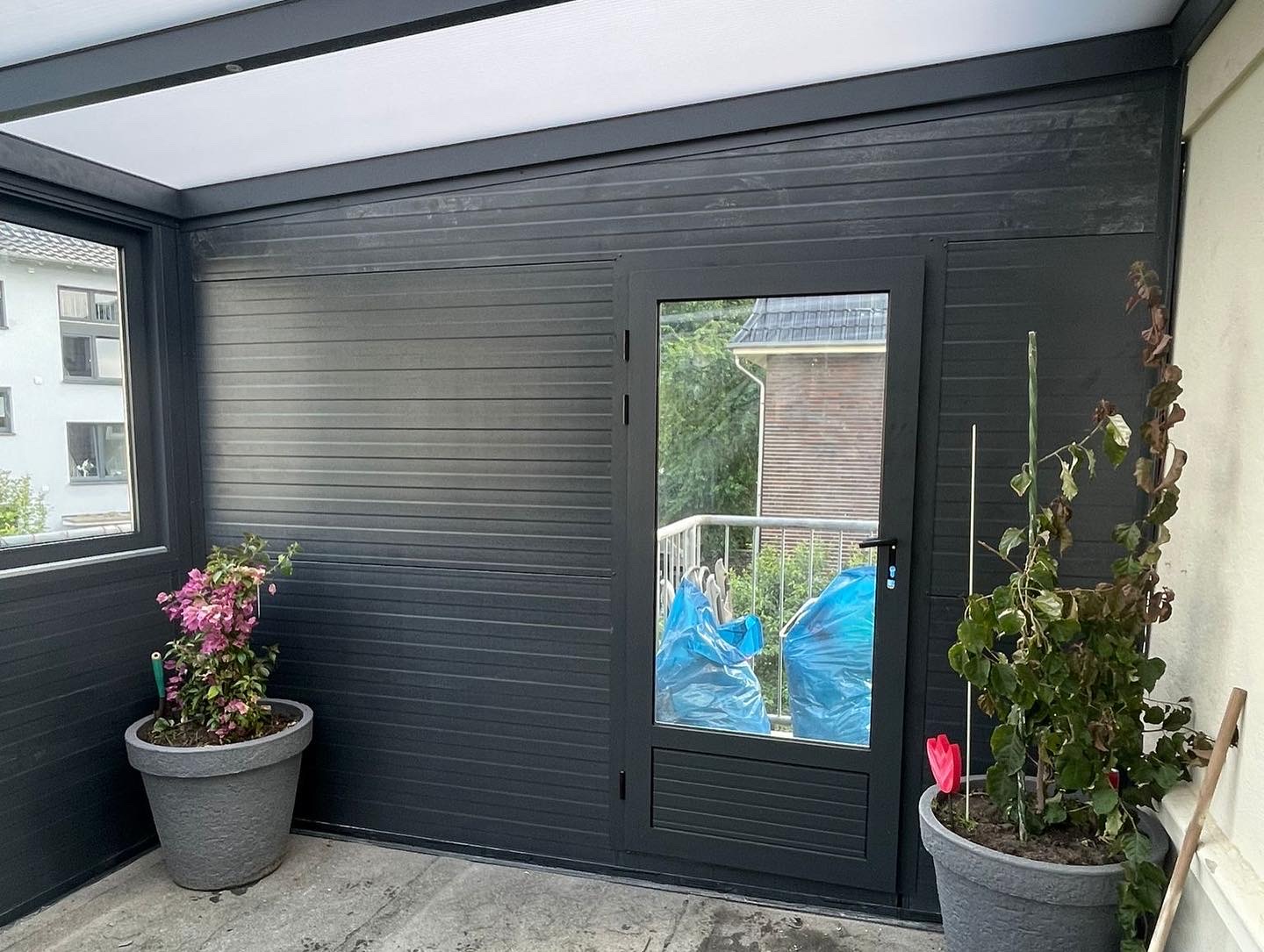 EC7F7BFE-258C-477A-9688-68EDE4679E50